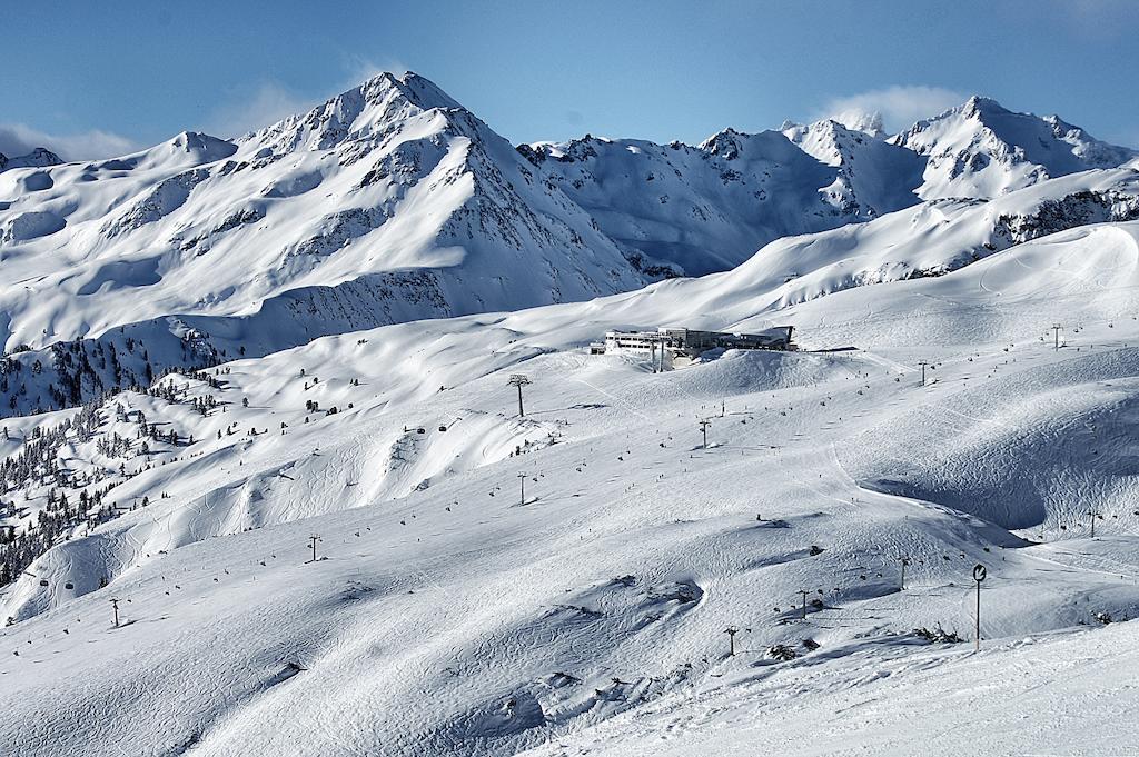 Haus Arnold Schranz Lägenhet Sankt Anton am Arlberg Rum bild